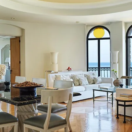 Anassa-2